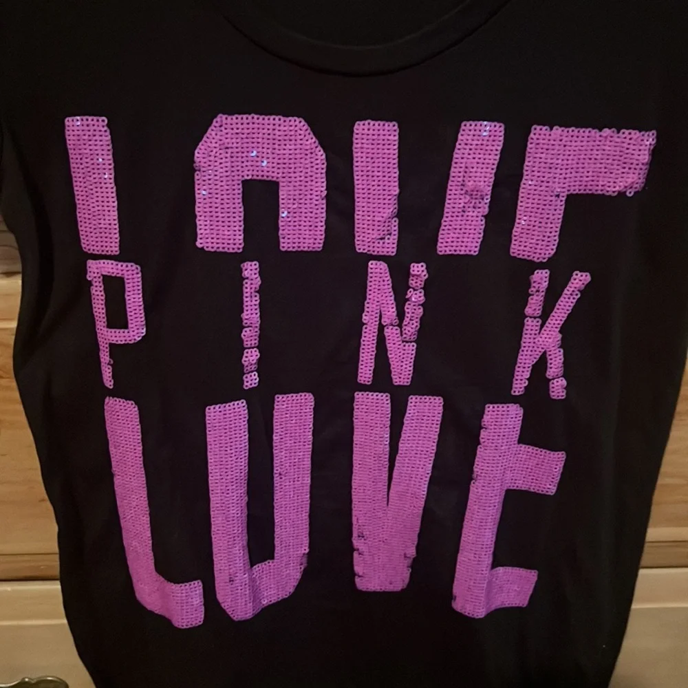 Pink top - Picture 2 of 4